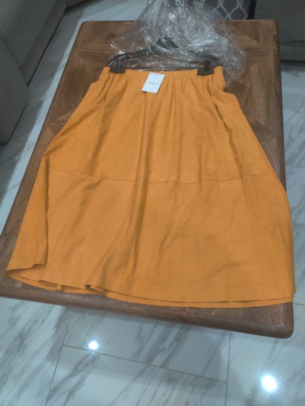 Lafayette 148 suede skirt size XL New $2298.00